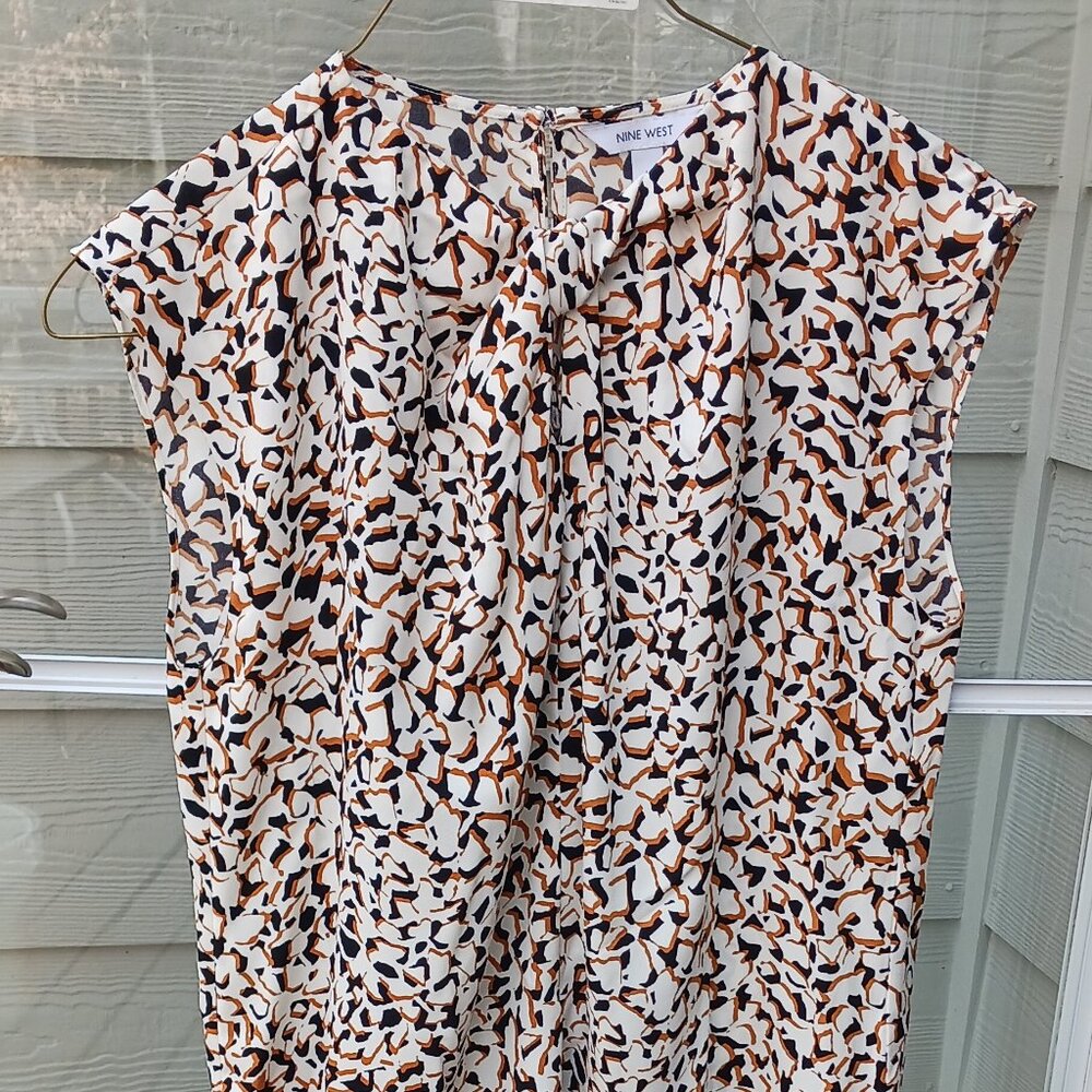 Nine West tan/black sleeveless with decorative neck line
